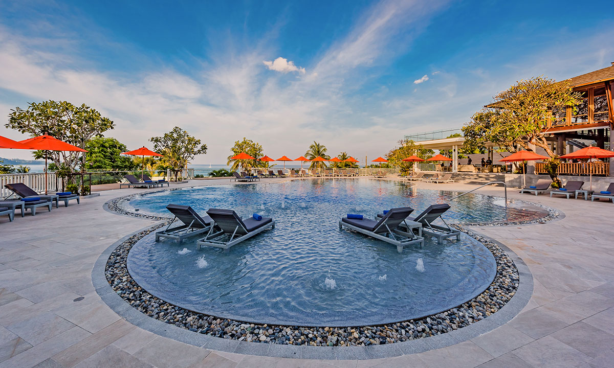 Diamond Cliff Resort & Spa pool